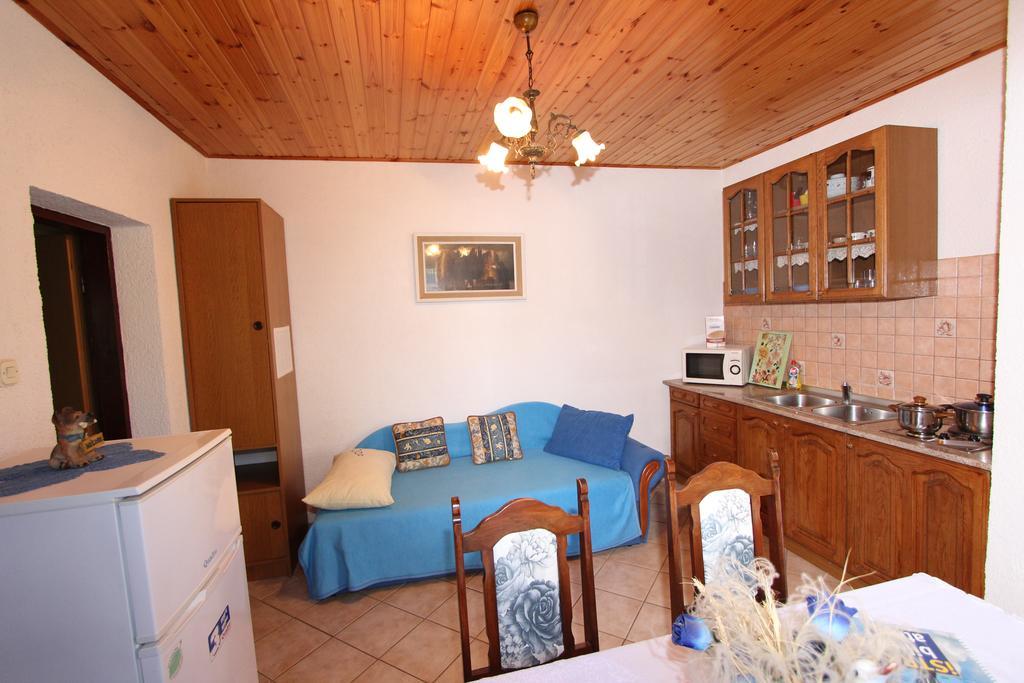 Apartments Giorgia ロヴィニ エクステリア 写真
