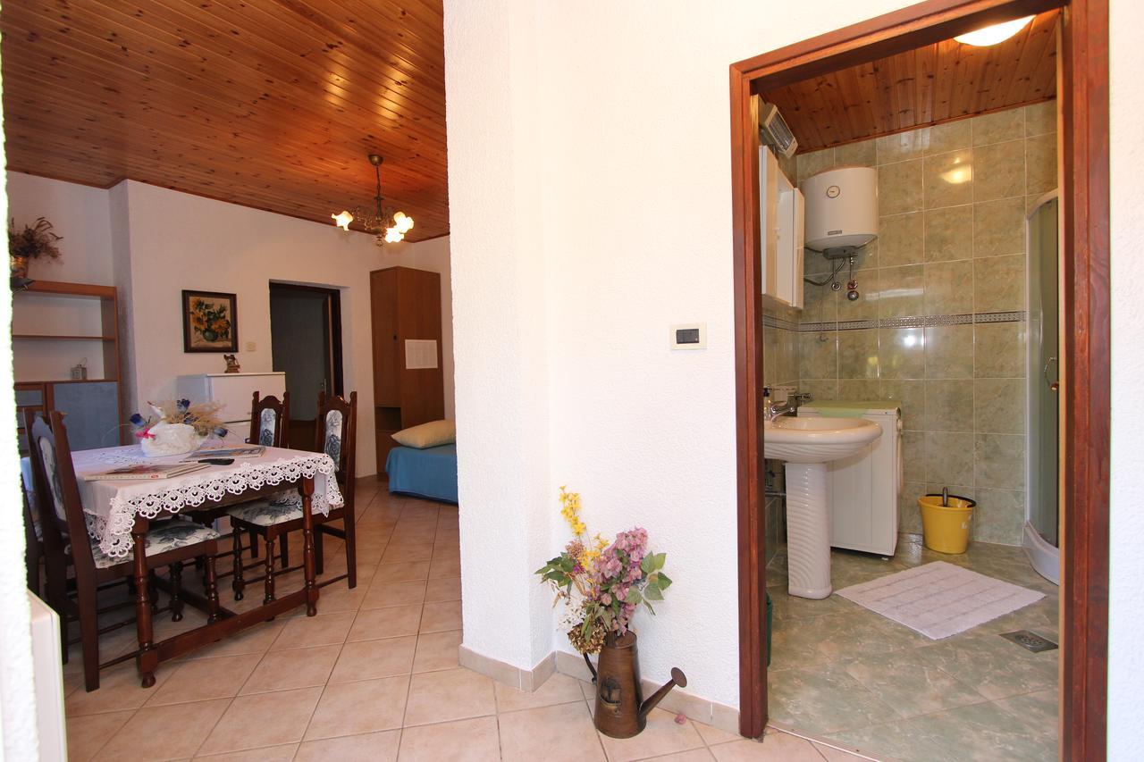 Apartments Giorgia ロヴィニ 部屋 写真