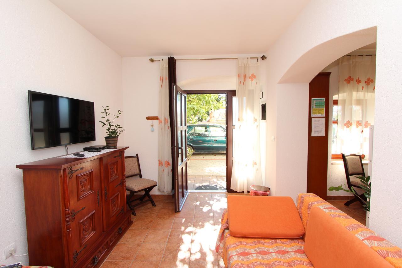 Apartments Giorgia ロヴィニ 部屋 写真