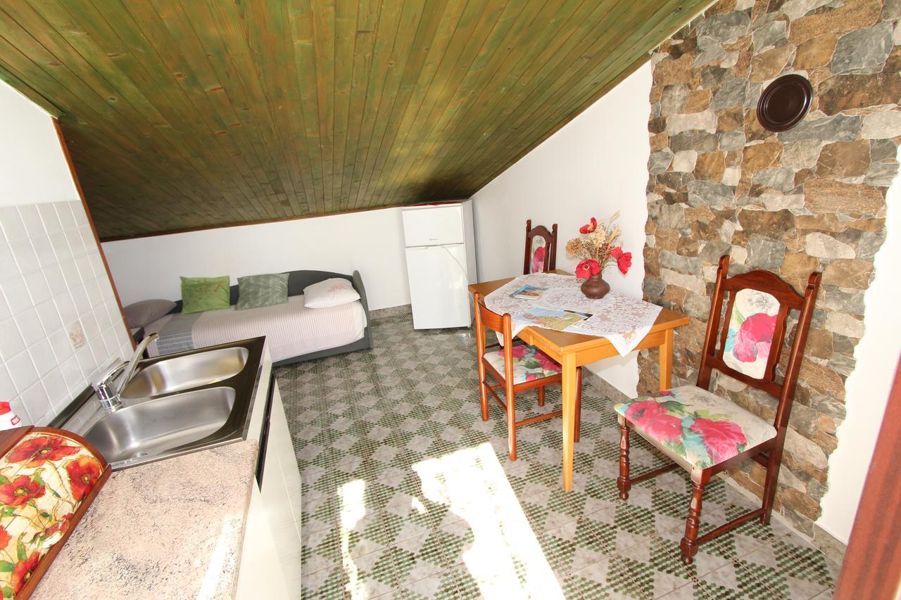 Apartments Giorgia ロヴィニ 部屋 写真